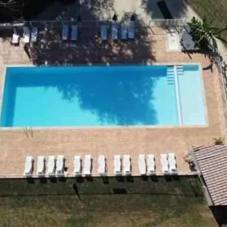 3 Etoiles - Piscine - Eehce0 *